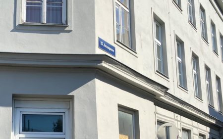 Sanierungsbedürftige EG-Fläche sucht kreative Mieter - provisionsfrei Sanierungsbedürftige EG-Fläche sucht kreative Mieter - provisionsfrei
