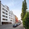 Moderne Architektur in städtischer Umgebung